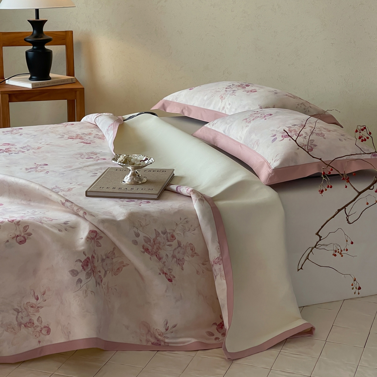 91家纺网 家纺一手货源 找家纺 三味舒屋 2026新款慕奢系列床单冰丝席凉席席子 粉黛