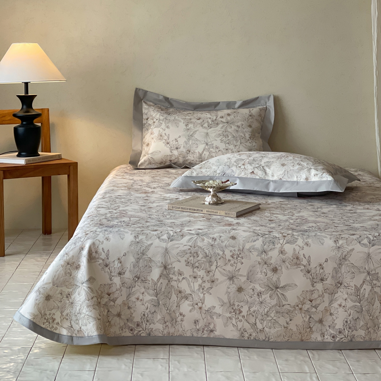 91家纺网 家纺一手货源 找家纺 三味舒屋 2026新款慕奢系列床单冰丝席凉席席子 栖羽