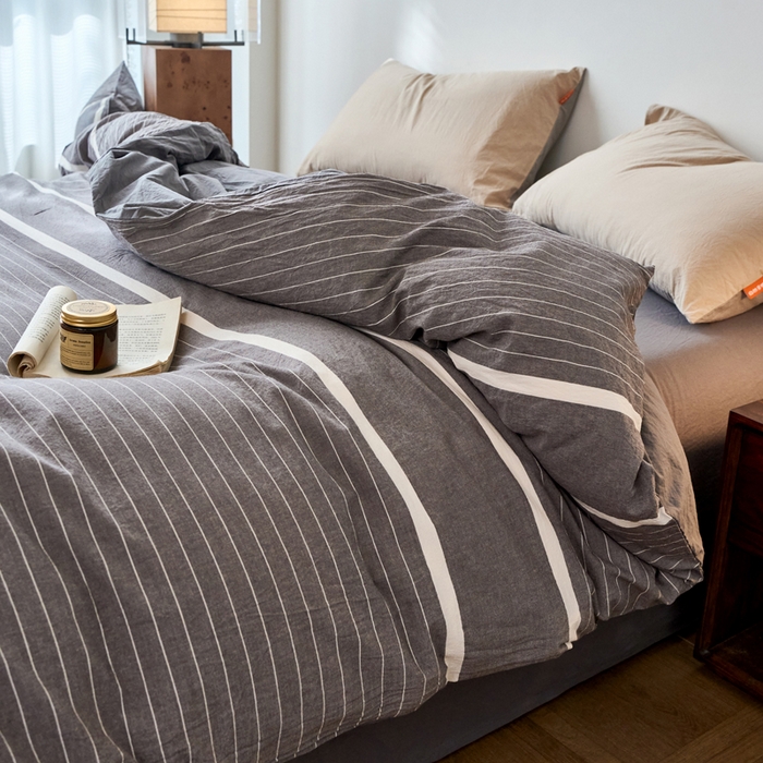 91家纺网 家纺一手货源 找家纺 春皖家纺 2026春夏新款全棉纯棉水洗棉单被套被套单件单品被套 素雅-灰条