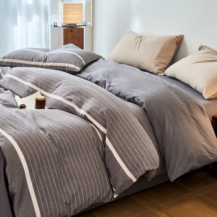 91家纺网 家纺一手货源 找家纺 春皖家纺 2026春夏新款全棉纯棉水洗棉单被套被套单件单品被套 素雅-灰条