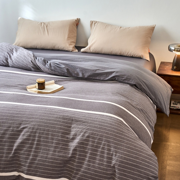 91家纺网 家纺一手货源 找家纺 春皖家纺 2026春夏新款全棉纯棉水洗棉单被套被套单件单品被套 素雅-灰条