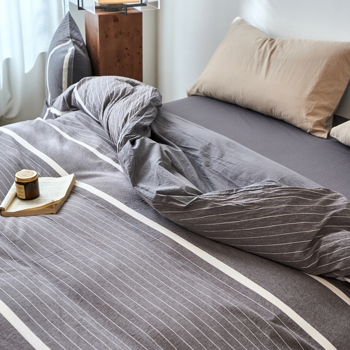 91家纺网 家纺一手货源 找家纺 春皖家纺 2026春夏新款全棉纯棉水洗棉单被套被套单件单品被套 素雅-灰条