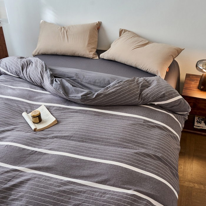91家纺网 家纺一手货源 找家纺 春皖家纺 2026春夏新款全棉纯棉水洗棉单被套被套单件单品被套 素雅-灰条