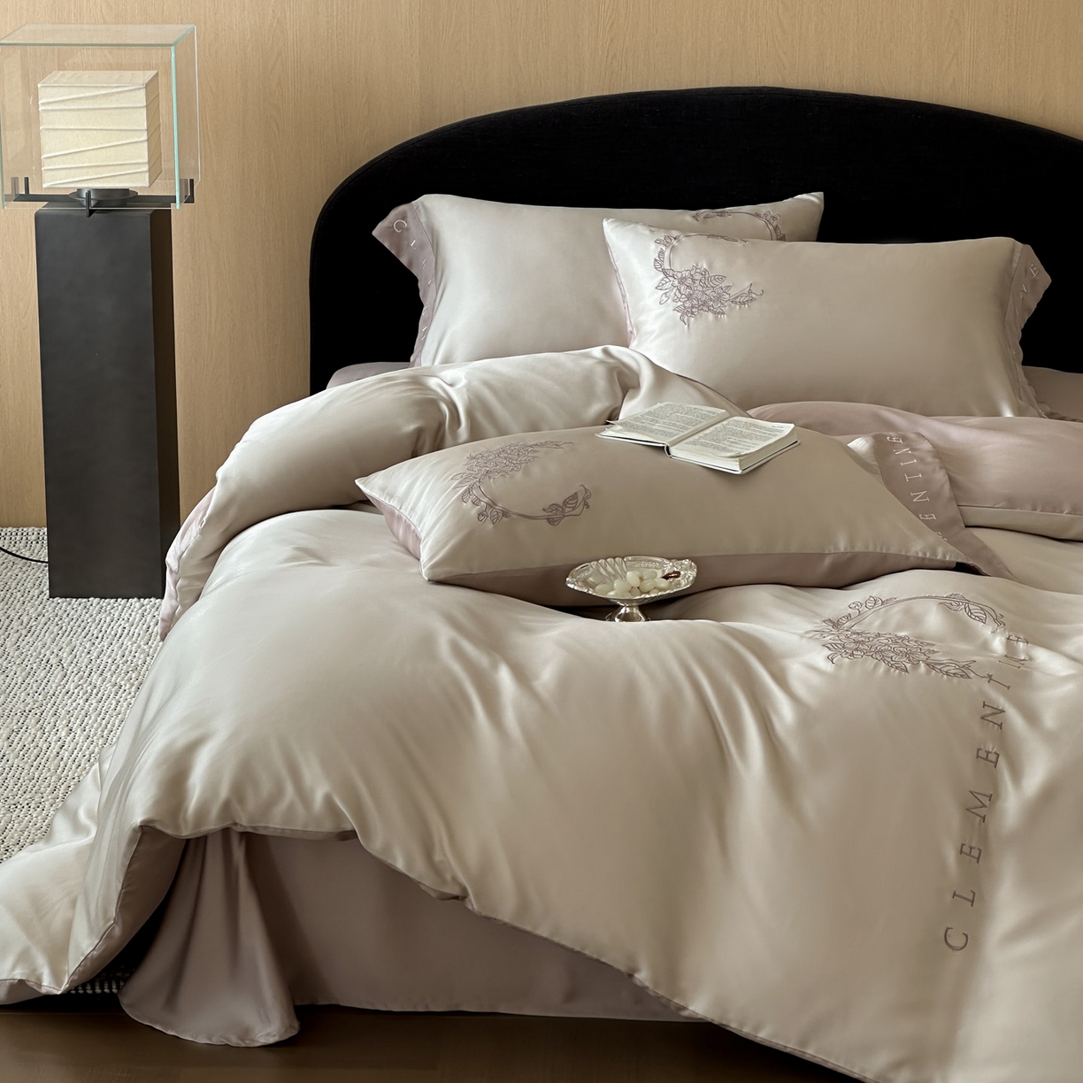 91家纺网 家纺一手货源 找家纺 （总）爱缦 2026新款60s兰精天丝四件套-马吉拉系列-风格二