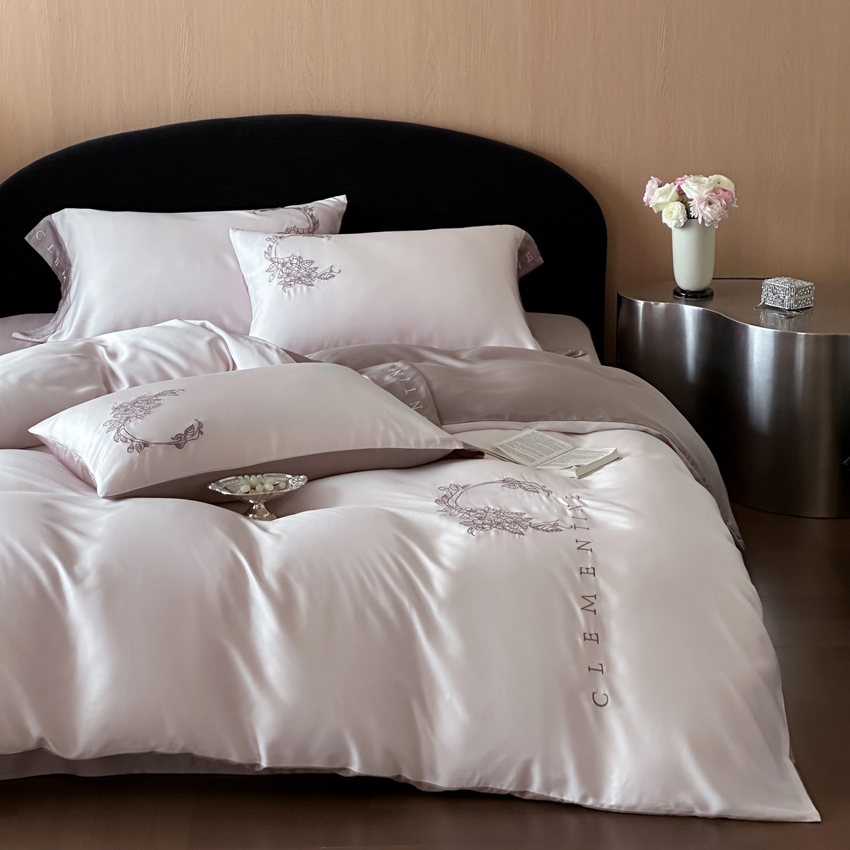 91家纺网 家纺一手货源 找家纺 （总）爱缦 2026新款60s兰精天丝四件套-马吉拉系列-风格二