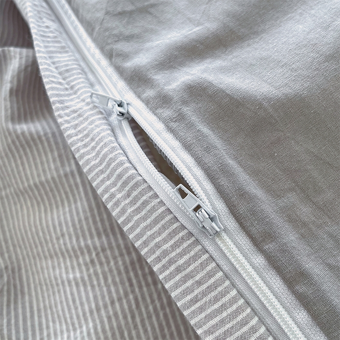 91家纺网 家纺一手货源 找家纺 春皖家纺 2026春夏新款全棉纯棉水洗棉单被套被套单件单品被套 细条灰