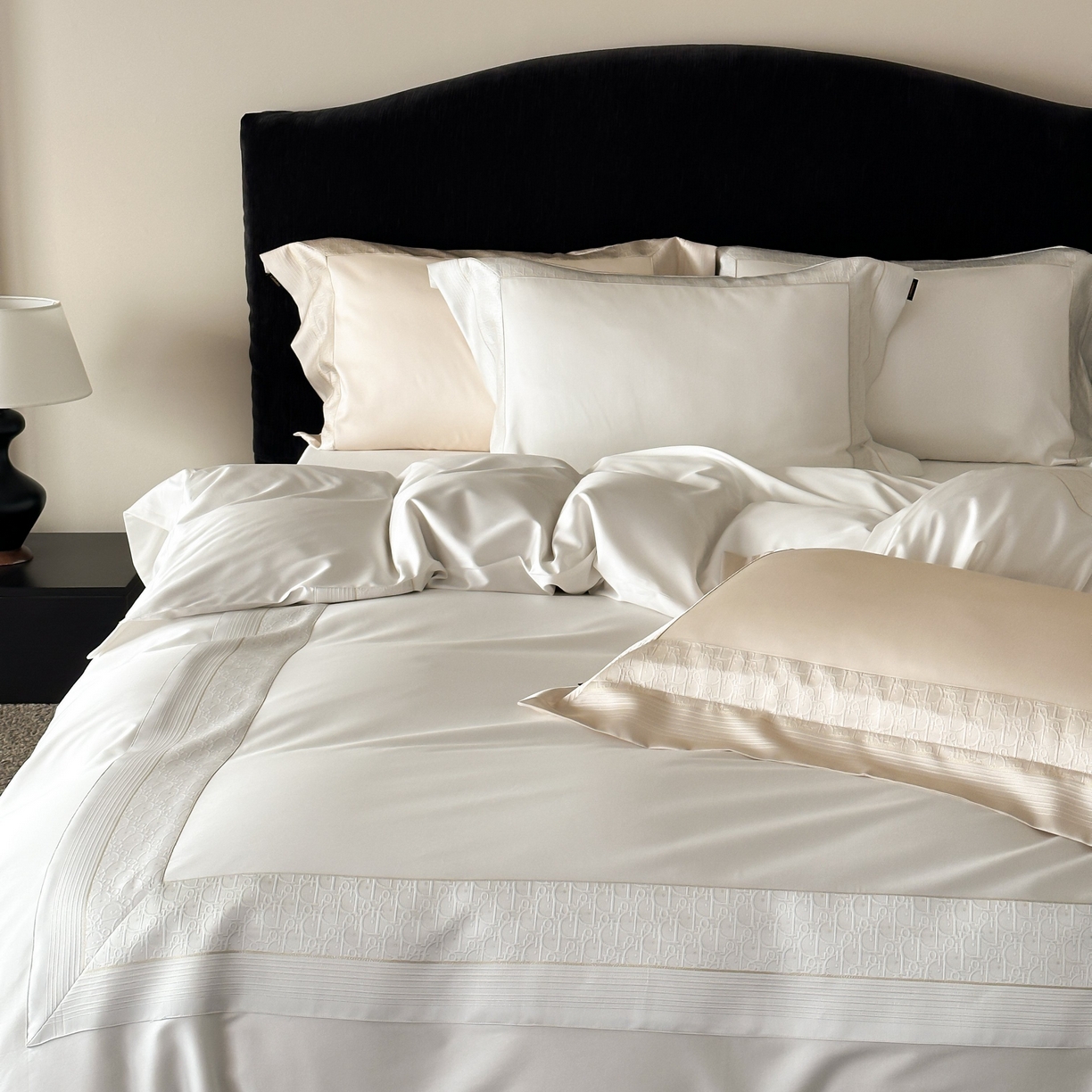 91家纺网 家纺一手货源 找家纺 卡巴伦家纺 2026新款高精密立体压边款四件套-奥黛丽 奥黛丽-白