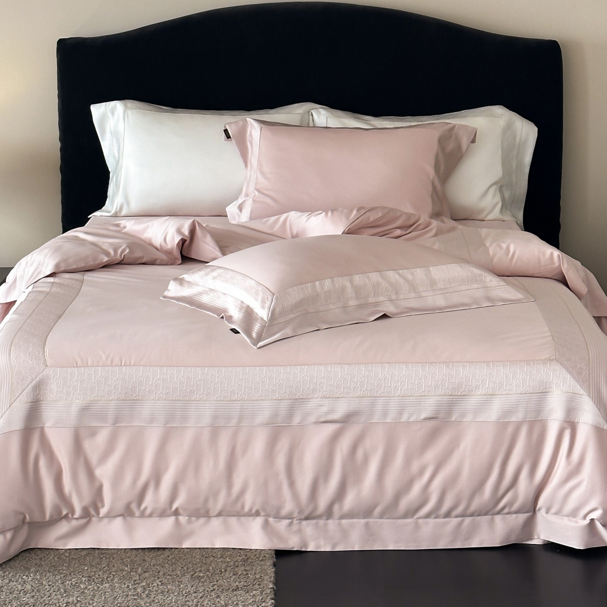 91家纺网 家纺一手货源 找家纺 卡巴伦家纺 2026新款高精密立体压边款四件套-奥黛丽 奥黛丽-粉