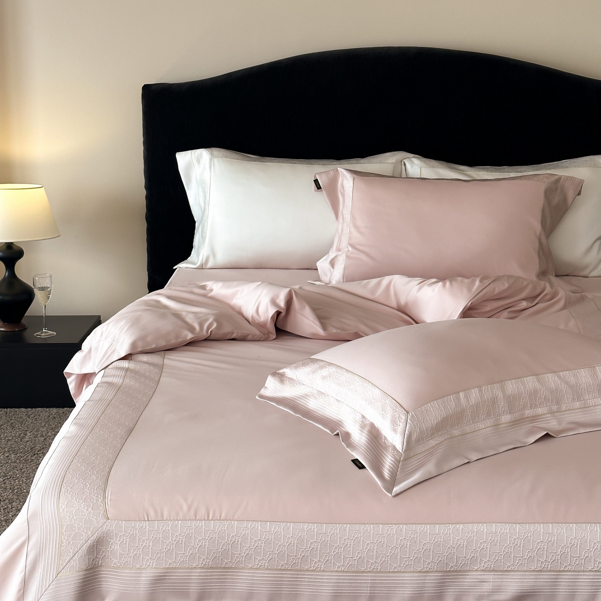 91家纺网 家纺一手货源 找家纺 卡巴伦家纺 2026新款高精密立体压边款四件套-奥黛丽 奥黛丽-粉