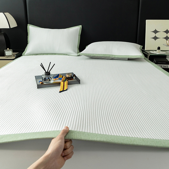 91家纺网 家纺一手货源 找家纺 安哆啦家纺 2026新款480克高端PE冰豆豆软凉席席子 华夫格-温柔白