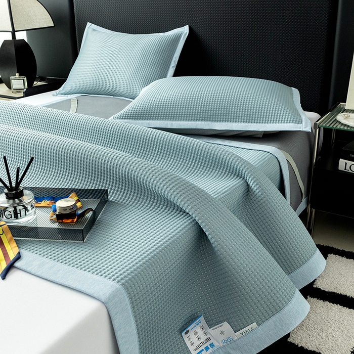 91家纺网 家纺一手货源 找家纺 安哆啦家纺 2026新款480克高端PE冰豆豆软凉席席子 华夫格-冰川蓝