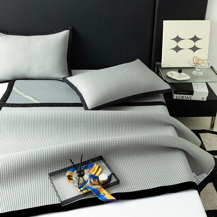 91家纺网 家纺一手货源 找家纺 安哆啦家纺 2026新款480克高端PE冰豆豆软凉席席子 华夫格-高级灰