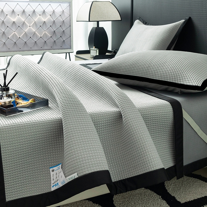 91家纺网 家纺一手货源 找家纺 安哆啦家纺 2026新款480克高端PE冰豆豆软凉席席子 华夫格-高级灰