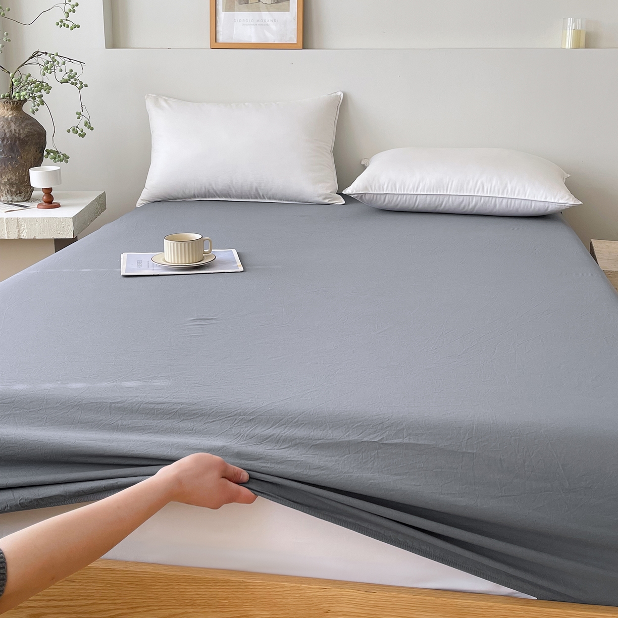 91家纺网 家纺一手货源 找家纺 春皖家纺 2026春夏新款全棉纯棉水洗棉单品系列床笠单件床笠单品-B版单床笠 素雅墨灰