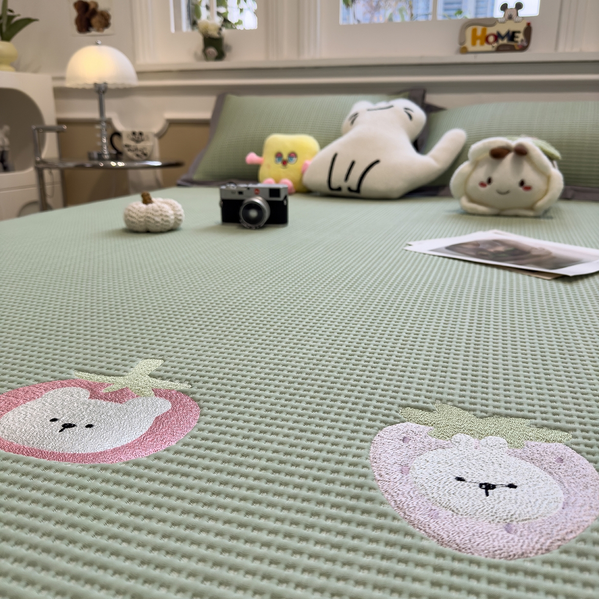 91家纺网 家纺一手货源 找家纺 几禾 2026新款华夫格刺绣款席子凉席 奶冻喵-果绿-床席款