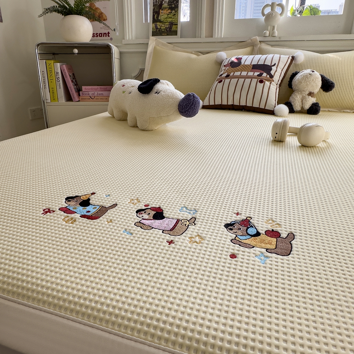 几禾 2026新款华夫格刺绣款席子凉席 趣味腊肠狗-床席款