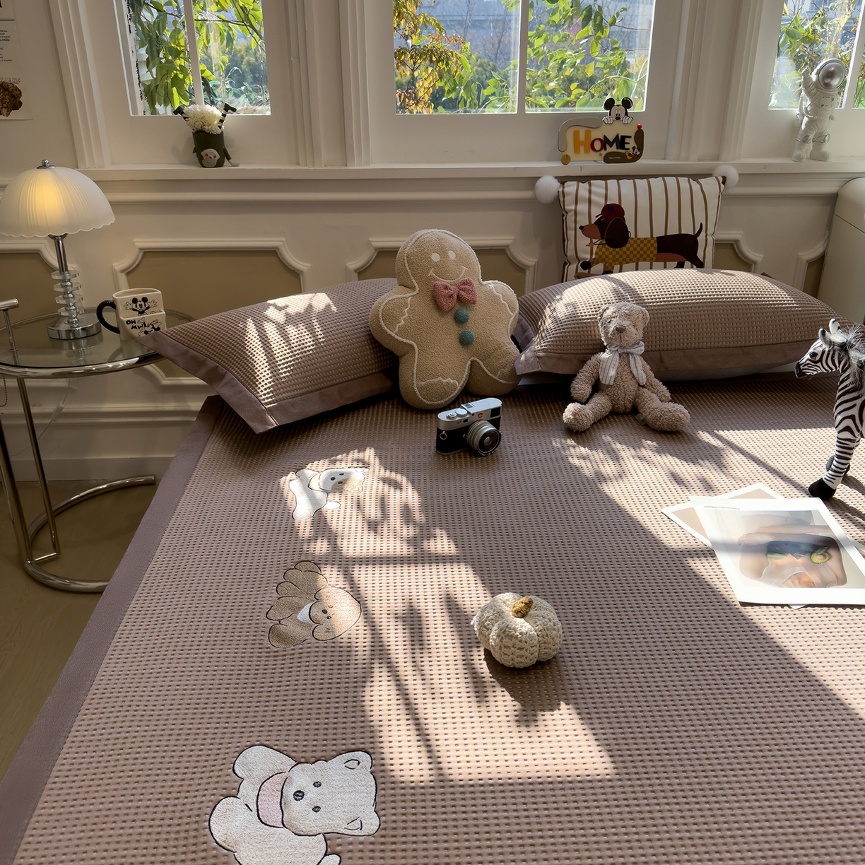 91家纺网 家纺一手货源 找家纺 几禾 2026新款华夫格刺绣款席子凉席 躺躺岛-咖啡棕-床席款