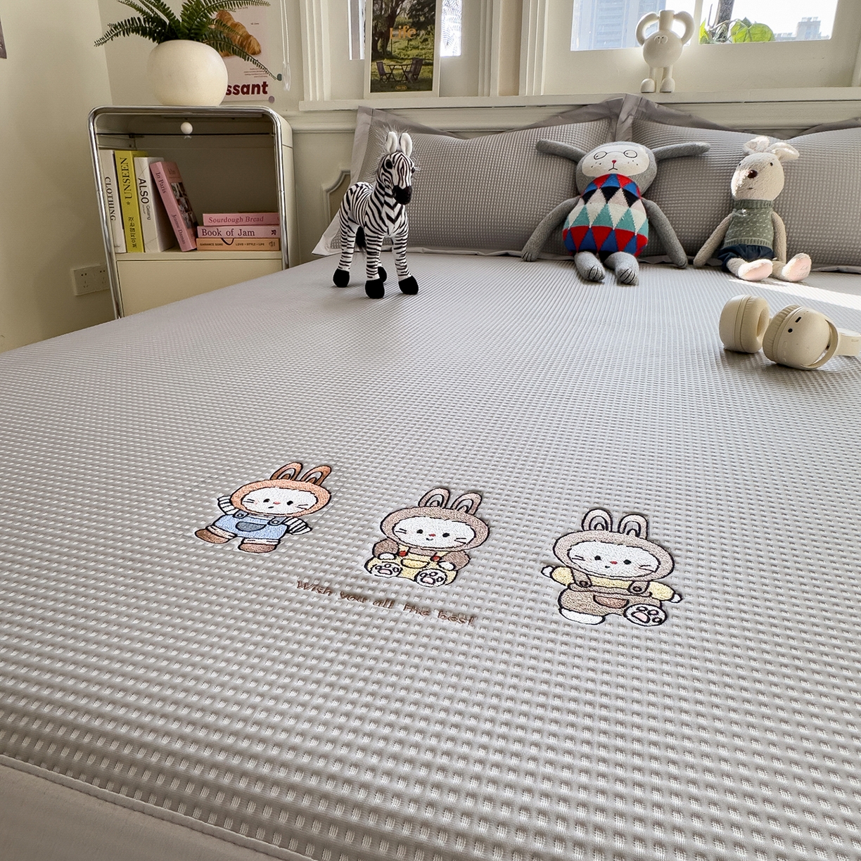 几禾 2026新款华夫格刺绣款席子凉席 兔免星人-床席款