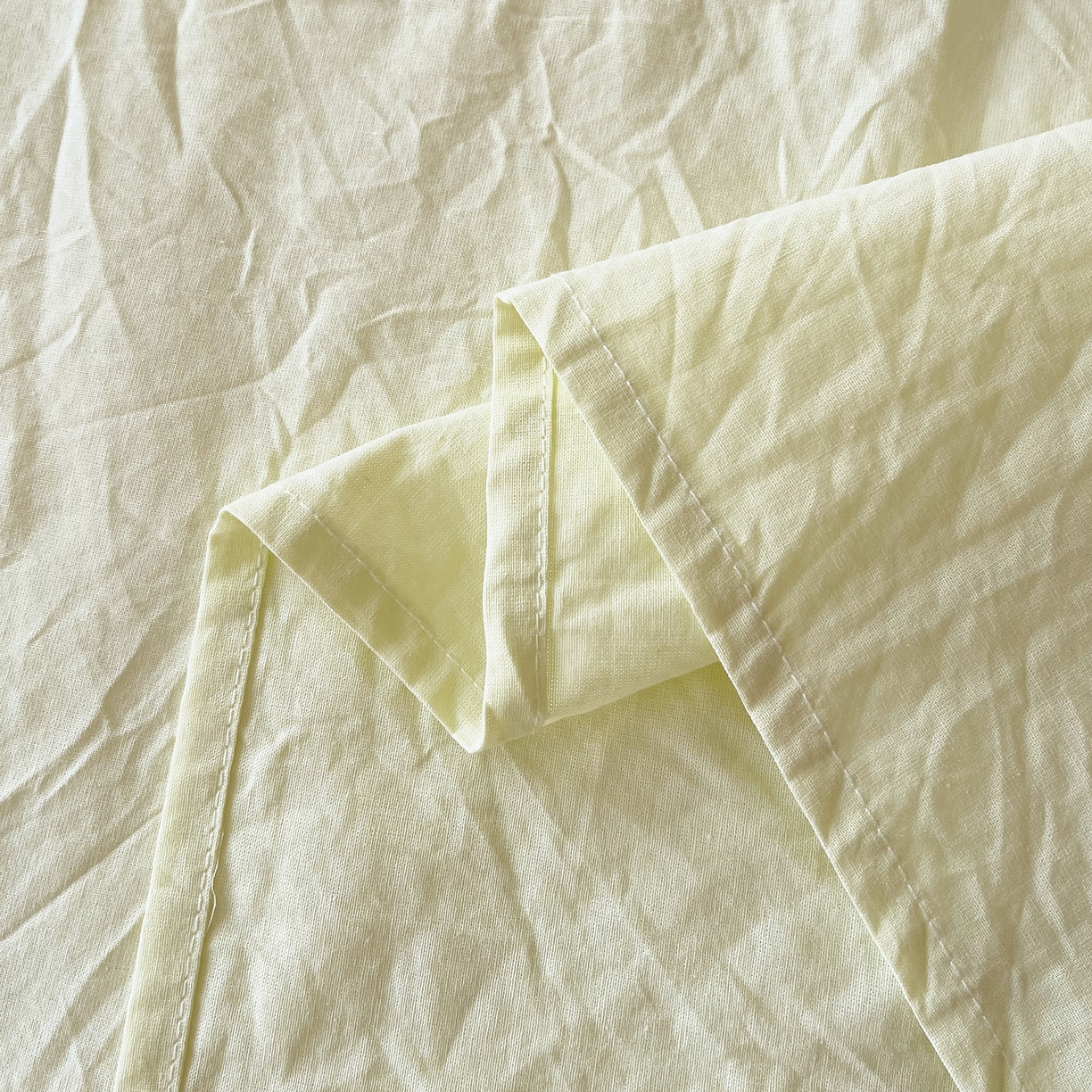 91家纺网 家纺一手货源 找家纺 春皖家纺 2026春夏新款全棉纯棉水洗棉单品系列床单单件床单单品-B版单床单 素雅淡黄