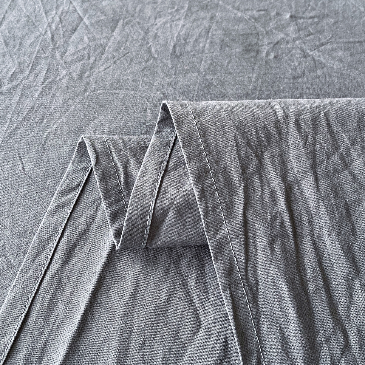 91家纺网 家纺一手货源 找家纺 春皖家纺 2026春夏新款全棉纯棉水洗棉单品系列床单单件床单单品-B版单床单 素雅墨灰