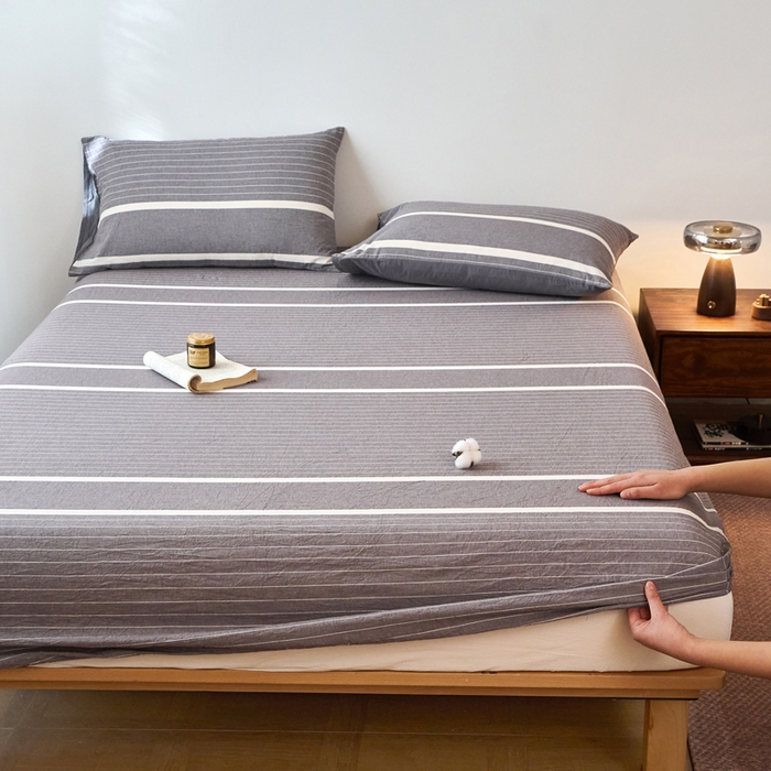 91家纺网 家纺一手货源 找家纺 春皖家纺 2026春夏新款全棉纯棉水洗棉单品系列床笠单件床笠单品-A版单床笠 素雅-灰条