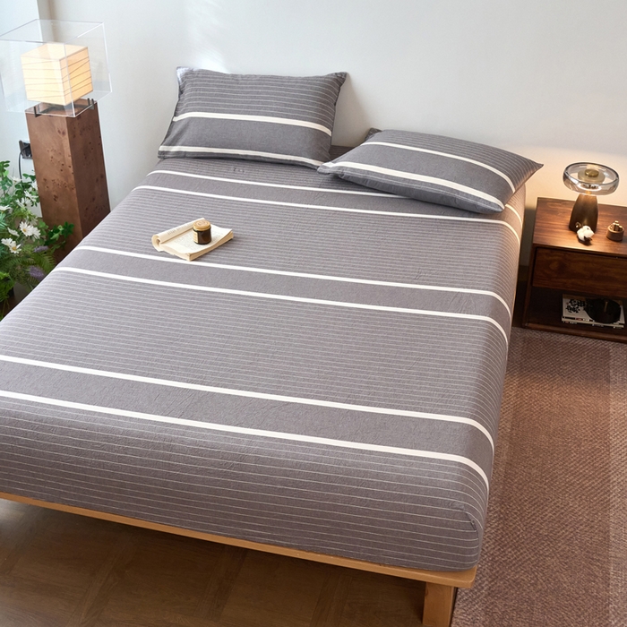 91家纺网 家纺一手货源 找家纺 春皖家纺 2026春夏新款全棉纯棉水洗棉单品系列床笠单件床笠单品-A版单床笠 素雅-灰条