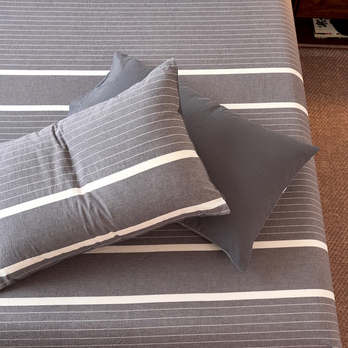 91家纺网 家纺一手货源 找家纺 春皖家纺 2026春夏新款全棉纯棉水洗棉单品系列床笠单件床笠单品-A版单床笠 素雅-灰条