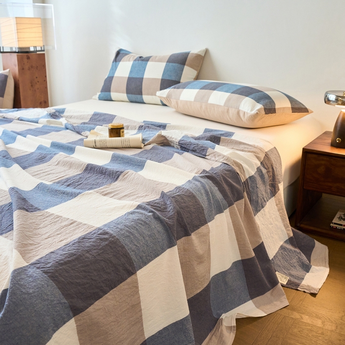 91家纺网 家纺一手货源 找家纺 春皖家纺 2026春夏新款全棉纯棉水洗棉单品系列床单单件床单单品-A版单床单 素雅-蓝大格