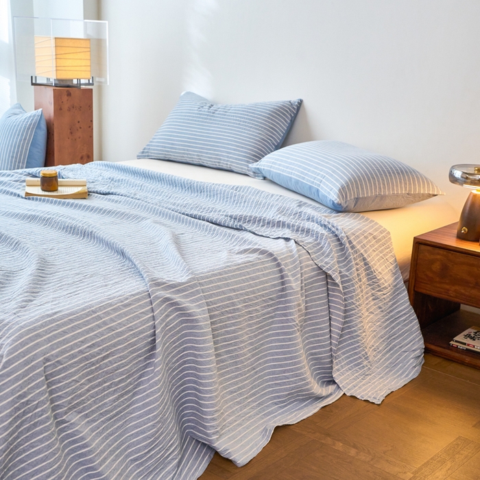 91家纺网 家纺一手货源 找家纺 春皖家纺 2026春夏新款全棉纯棉水洗棉单品系列床单单件床单单品-A版单床单 素雅-蓝条