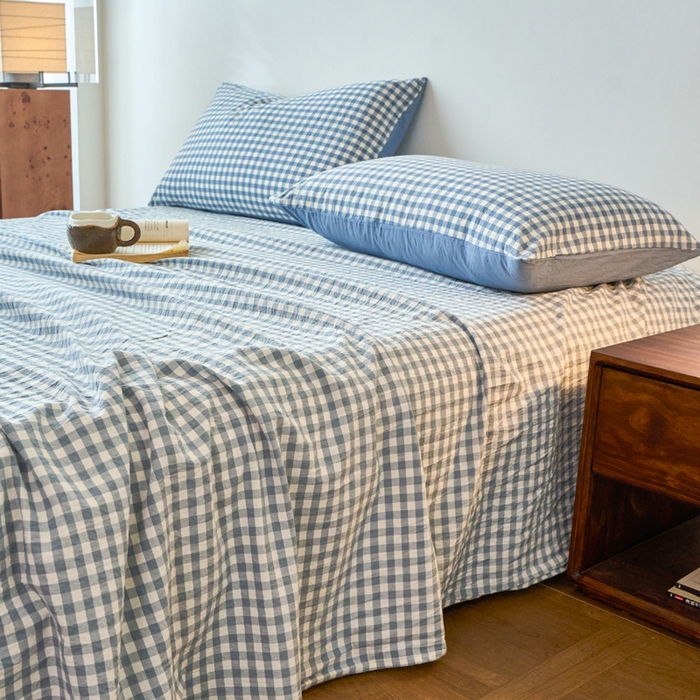 91家纺网 家纺一手货源 找家纺 春皖家纺 2026春夏新款全棉纯棉水洗棉单品系列床单单件床单单品-A版单床单 素雅-蓝小格