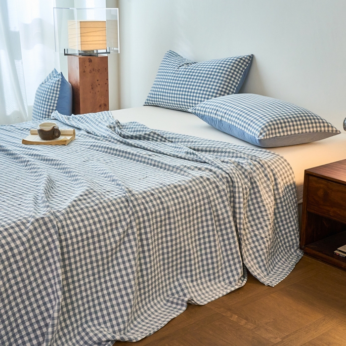 91家纺网 家纺一手货源 找家纺 春皖家纺 2026春夏新款全棉纯棉水洗棉单品系列床单单件床单单品-A版单床单 素雅-蓝小格