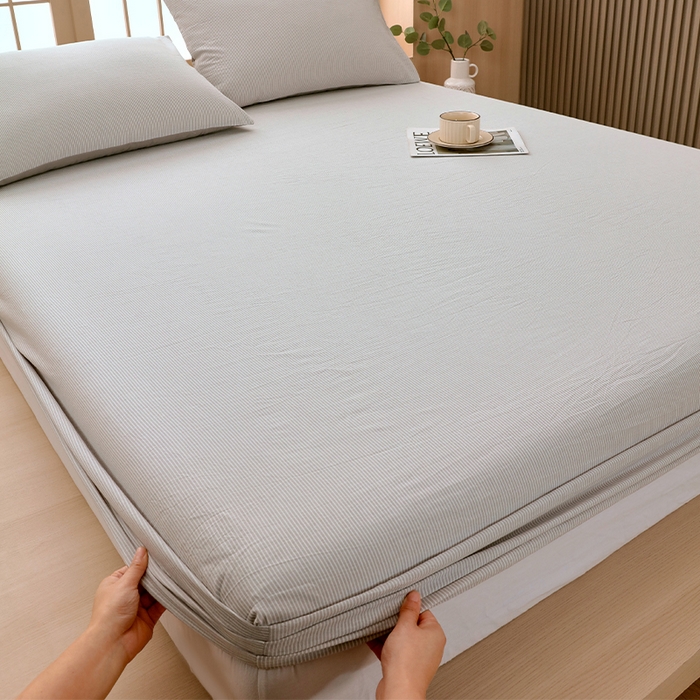 91家纺网 家纺一手货源 找家纺 春皖家纺 2026春夏新款全棉纯棉水洗棉单品系列床笠单件床笠单品-A版单床笠 细条灰