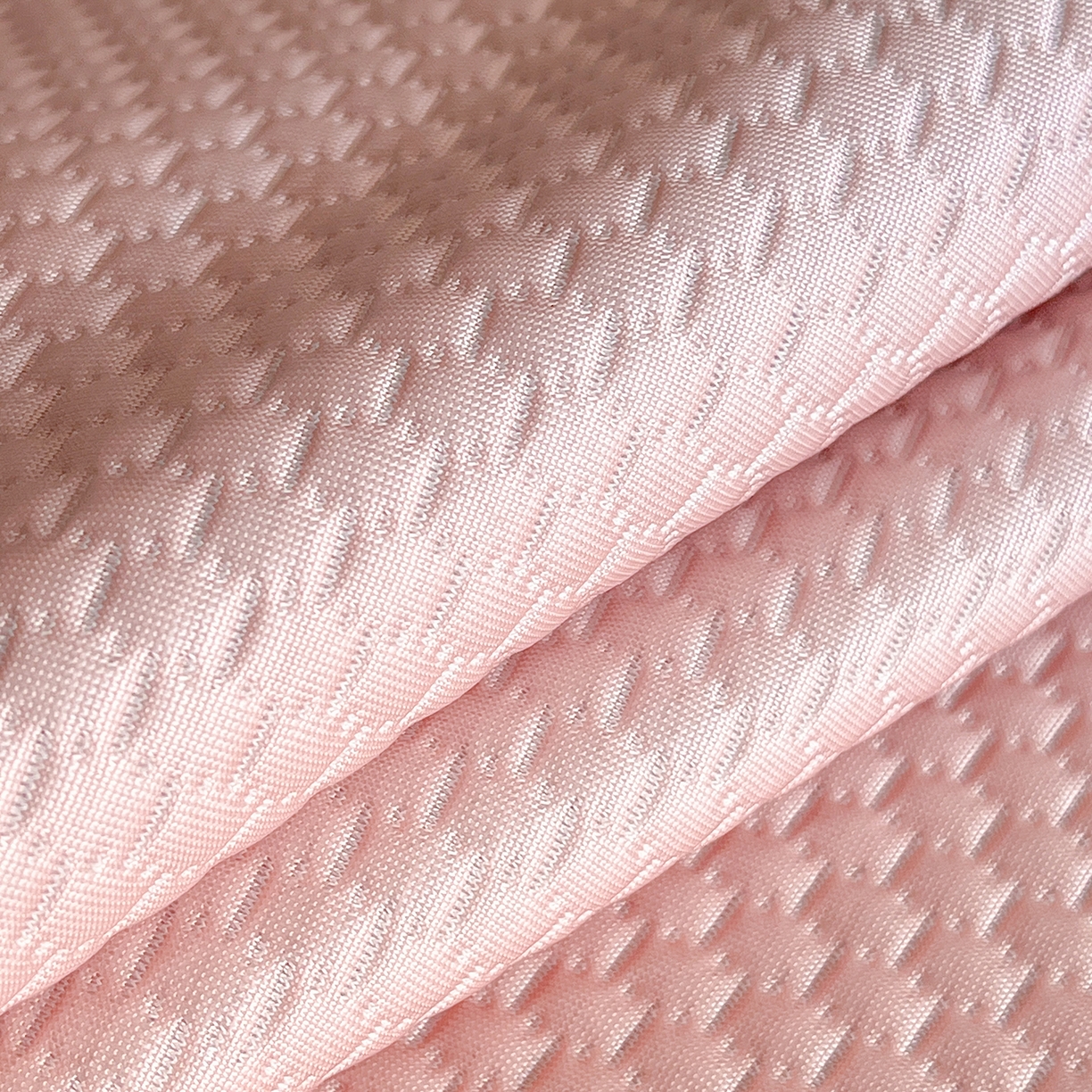 91家纺网 家纺一手货源 找家纺 奇丝雅 2026新款夏季A类绣花PE冰豆豆冰丝凉席枕套凉感家用单人学生宿舍48×74cm 八宝熊-粉