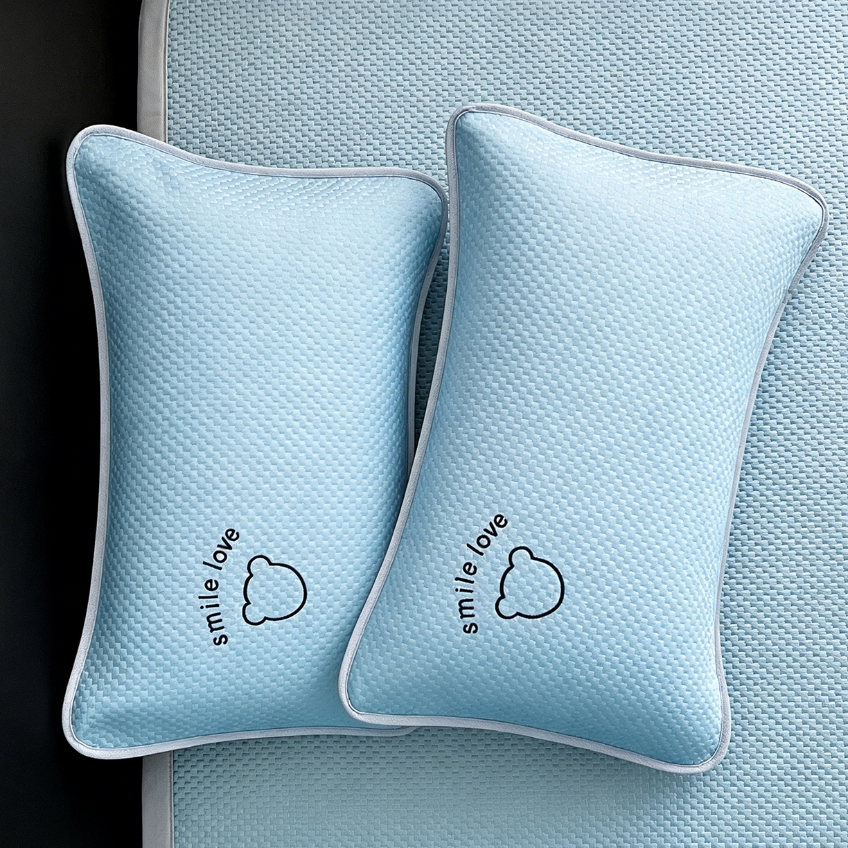 91家纺网 家纺一手货源 找家纺 奇丝雅 2026新款夏季A类绣花PE冰豆豆冰丝凉席枕套凉感家用单人学生宿舍48×74cm 八宝熊-蓝