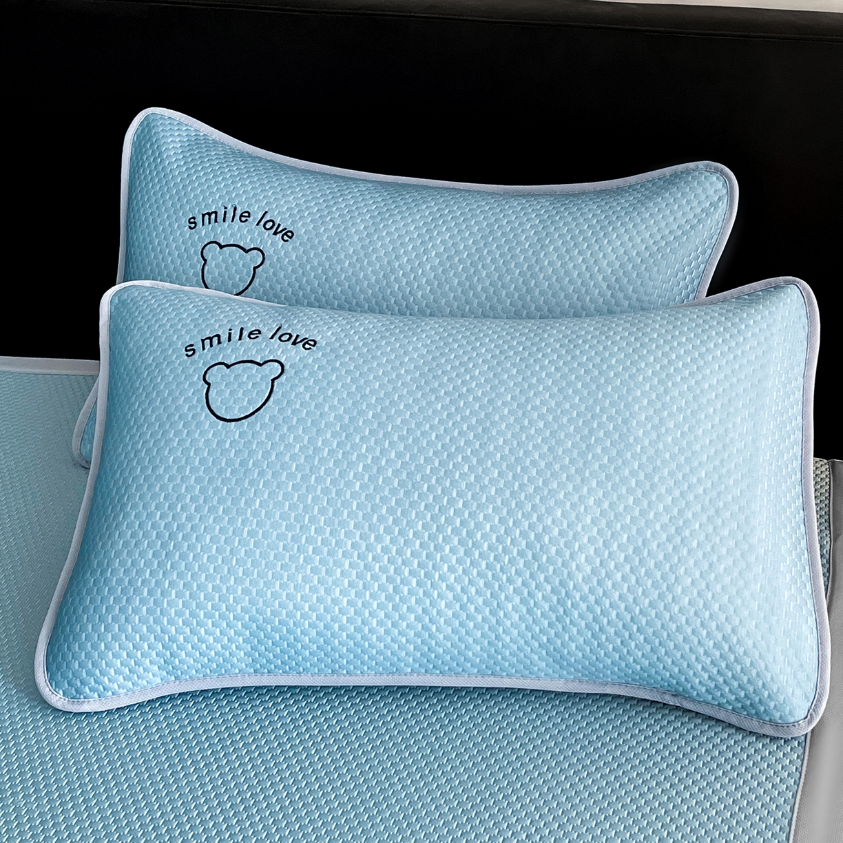 奇丝雅 2026新款夏季A类绣花PE冰豆豆冰丝凉席枕套凉感家用单人学生宿舍48×74cm 八宝熊-蓝