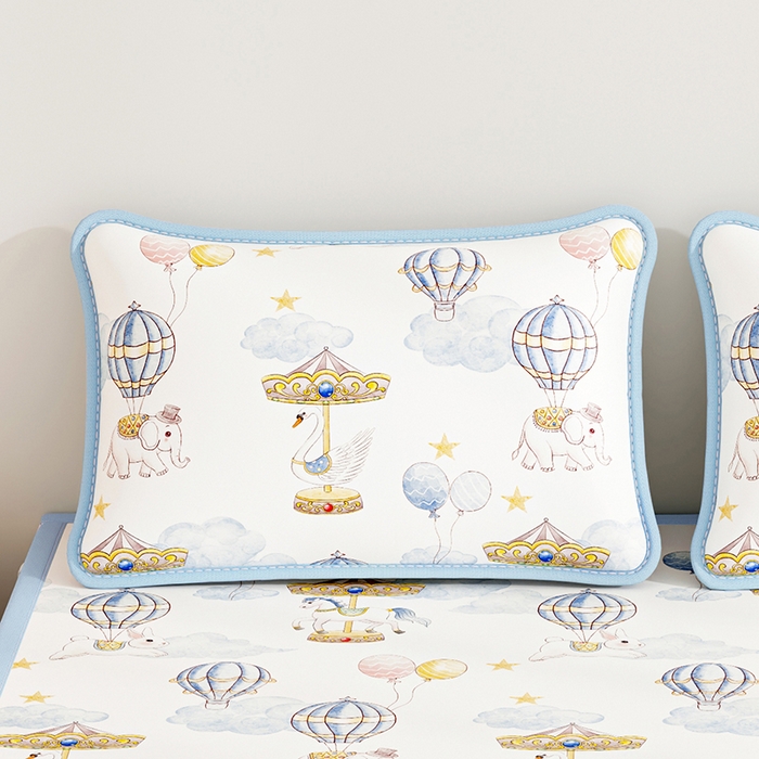 91家纺网 家纺一手货源 找家纺 奇丝雅 2026夏季A类数码印花卡通冰丝凉席枕套凉感家用儿童可机洗单人学生宿舍48×74 萌象木马