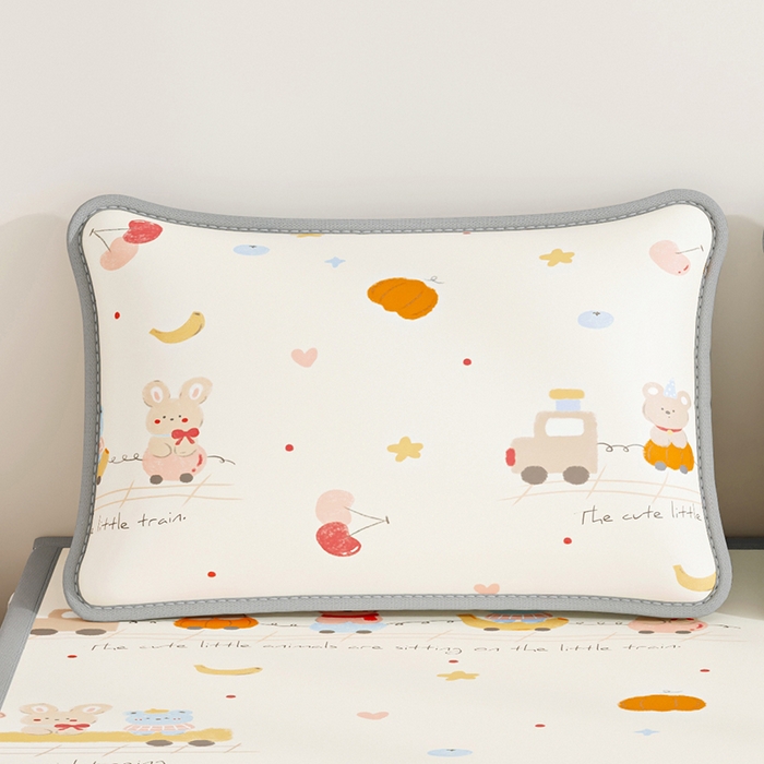 91家纺网 家纺一手货源 找家纺 奇丝雅 2026夏季A类数码印花卡通冰丝凉席枕套凉感家用儿童可机洗单人学生宿舍48×74 萌宝小火车