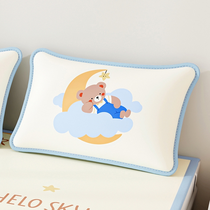 91家纺网 家纺一手货源 找家纺 奇丝雅 2026夏季A类数码印花卡通冰丝凉席枕套凉感家用儿童可机洗单人学生宿舍48×74 月亮熊