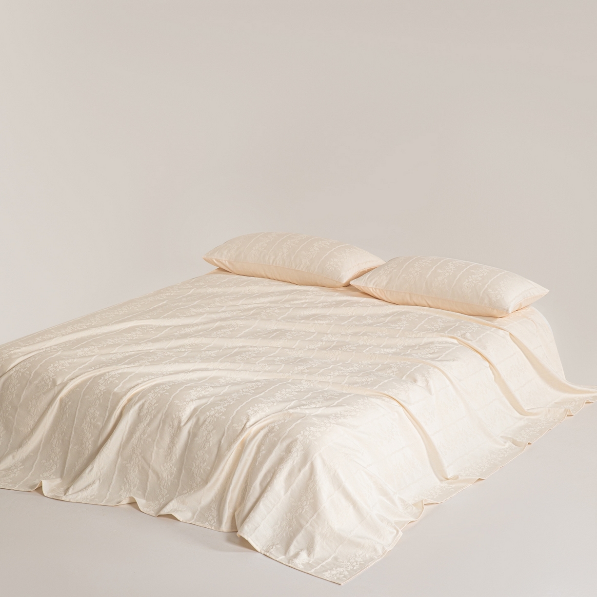 91家纺网 家纺一手货源 找家纺 眠博士 2026新款全棉提花床单单床单床单单件 花间梦-奶白