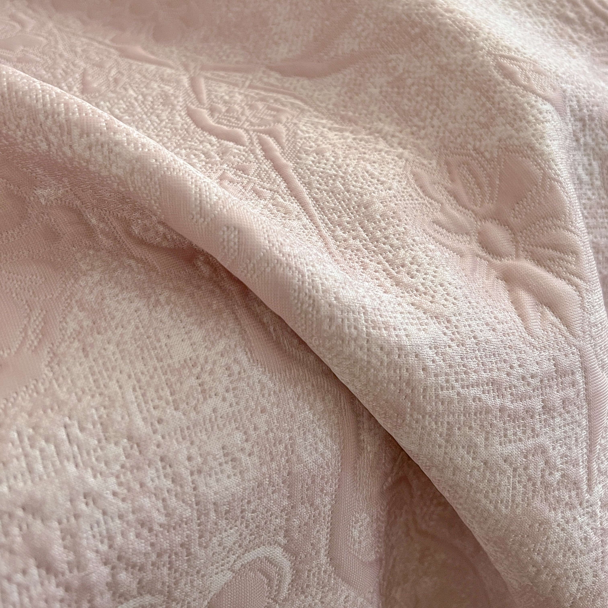 91家纺网 家纺一手货源 找家纺 宅家居 2026春夏新款PE高分子复合软提花凉席豆豆席大床裙三件套-暗香系列 暗香-豆沙