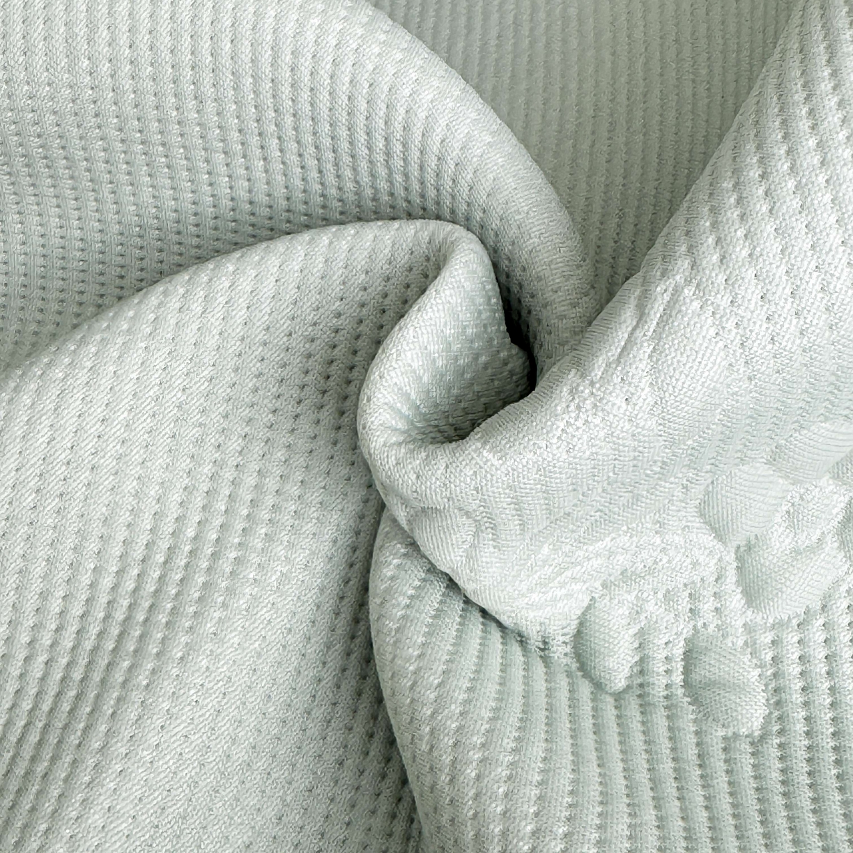 91家纺网 家纺一手货源 找家纺 宅家居 2026春夏新款PE高分子复合软凉席豆豆席大床裙三件套-小花系列 小花-绿色