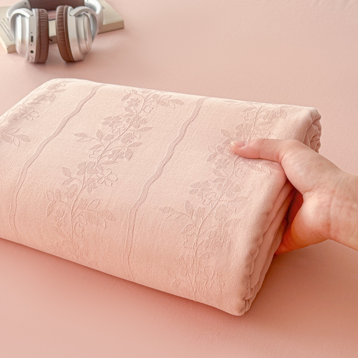 91家纺网 家纺一手货源 找家纺 眠博士 2026新款全棉提花床单单床单床单单件 花间梦-粉