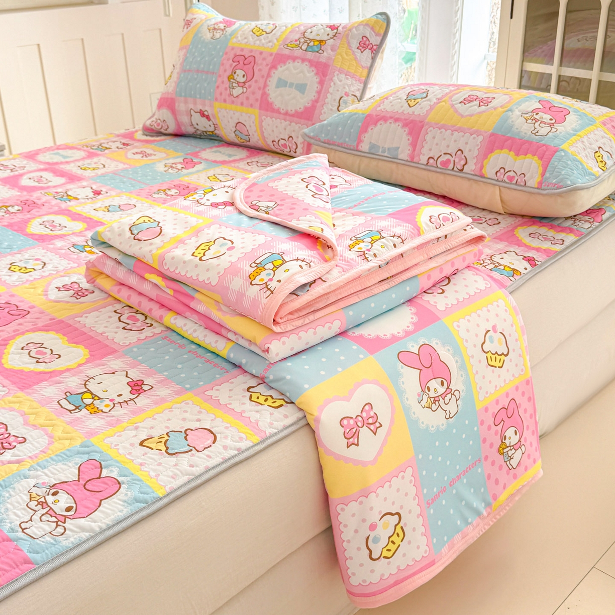 91家纺网 家纺一手货源 找家纺 （总）博雅 2026新款三丽鸥A类仿锦氨组合小冰皮夏被夏凉被空调被凉席席子