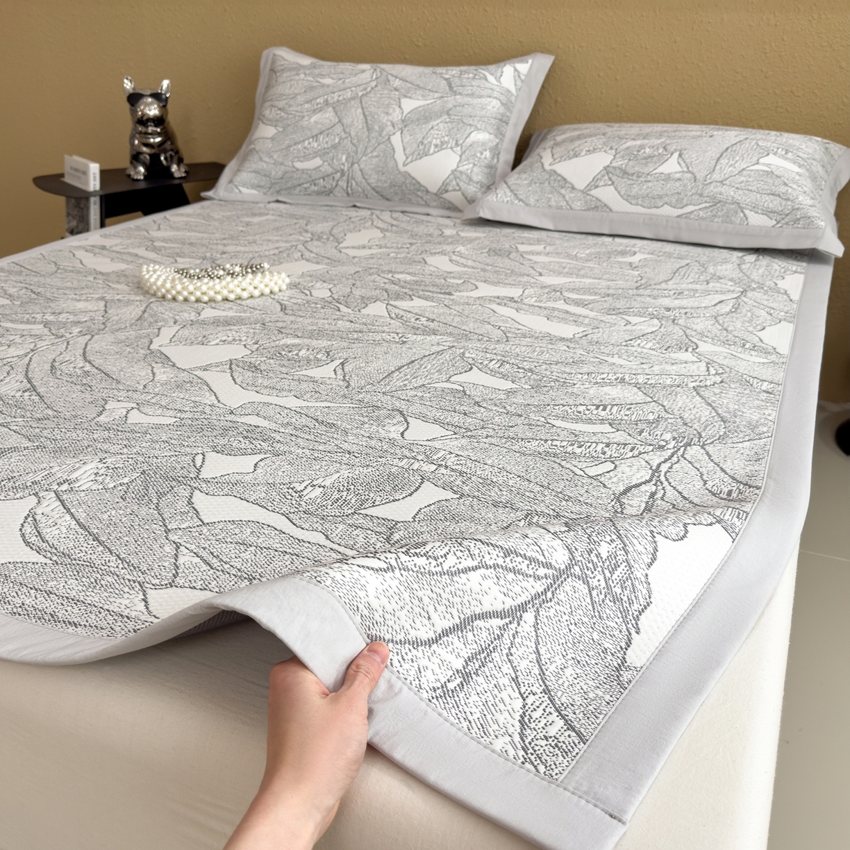 91家纺网 家纺一手货源 找家纺 （总）耀悦家纺 2026年新款乙纶华夫格冰丝凉席床笠款ins风轻奢简约风凉席席子