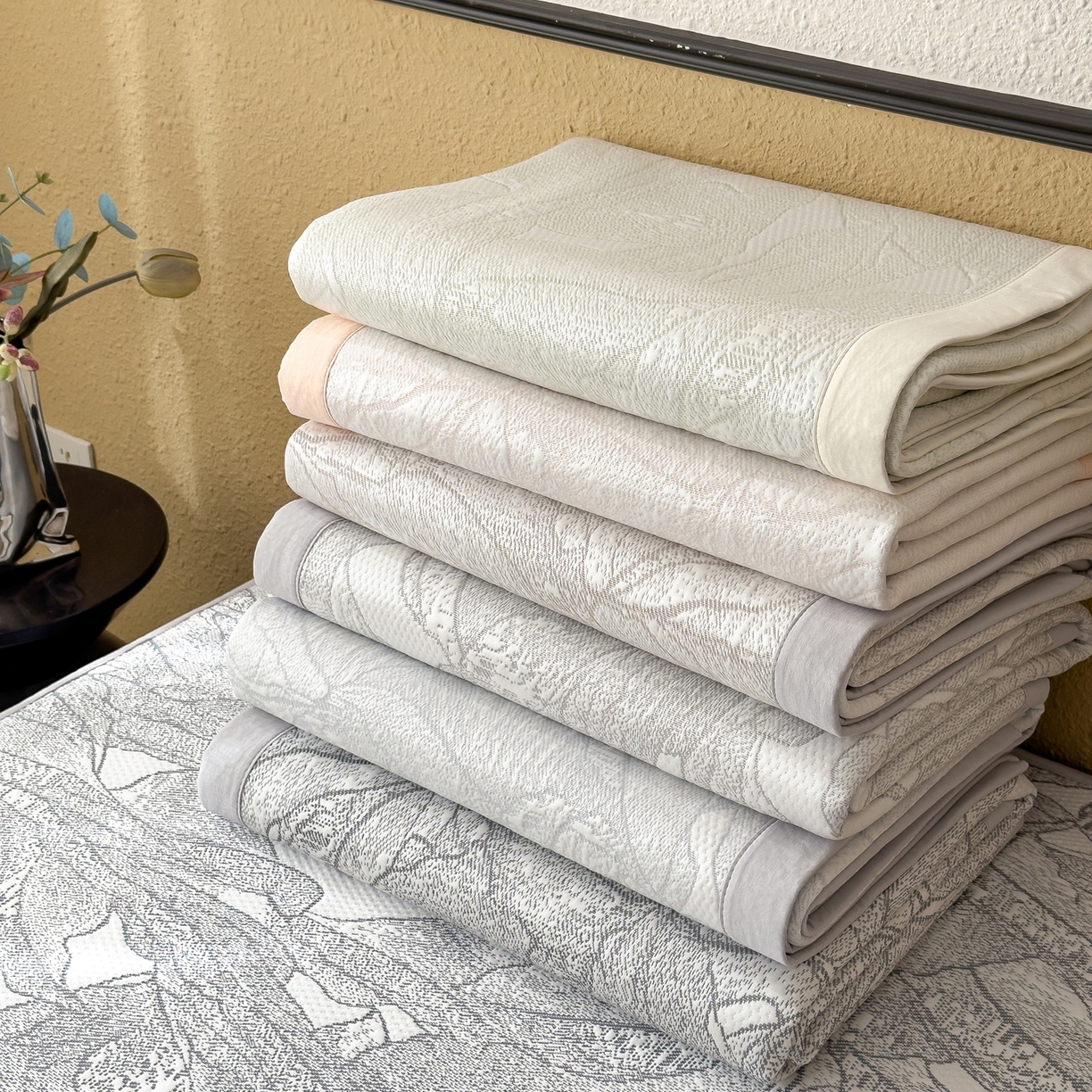 91家纺网 家纺一手货源 找家纺 耀悦家纺 2026年新款乙纶华夫格冰丝凉席床笠款ins风轻奢简约风凉席席子 组合图仅做展示不可下单