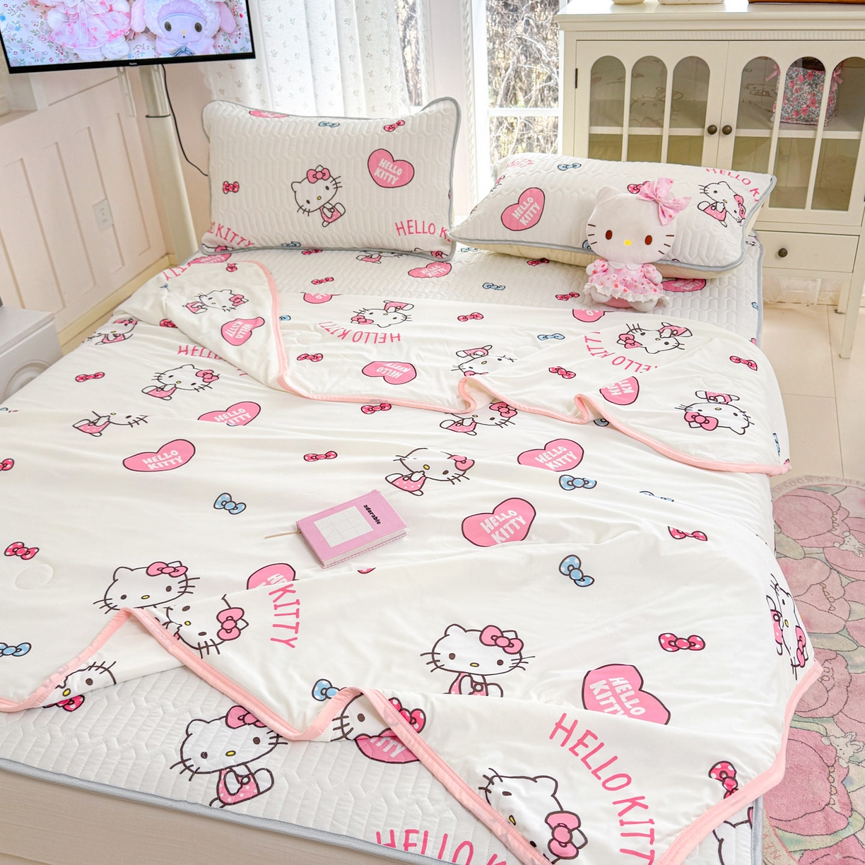 91家纺网 家纺一手货源 找家纺 博雅 2026新款三丽鸥A类仿锦氨组合小冰皮夏被夏凉被空调被凉席席子 小版-爱心KT