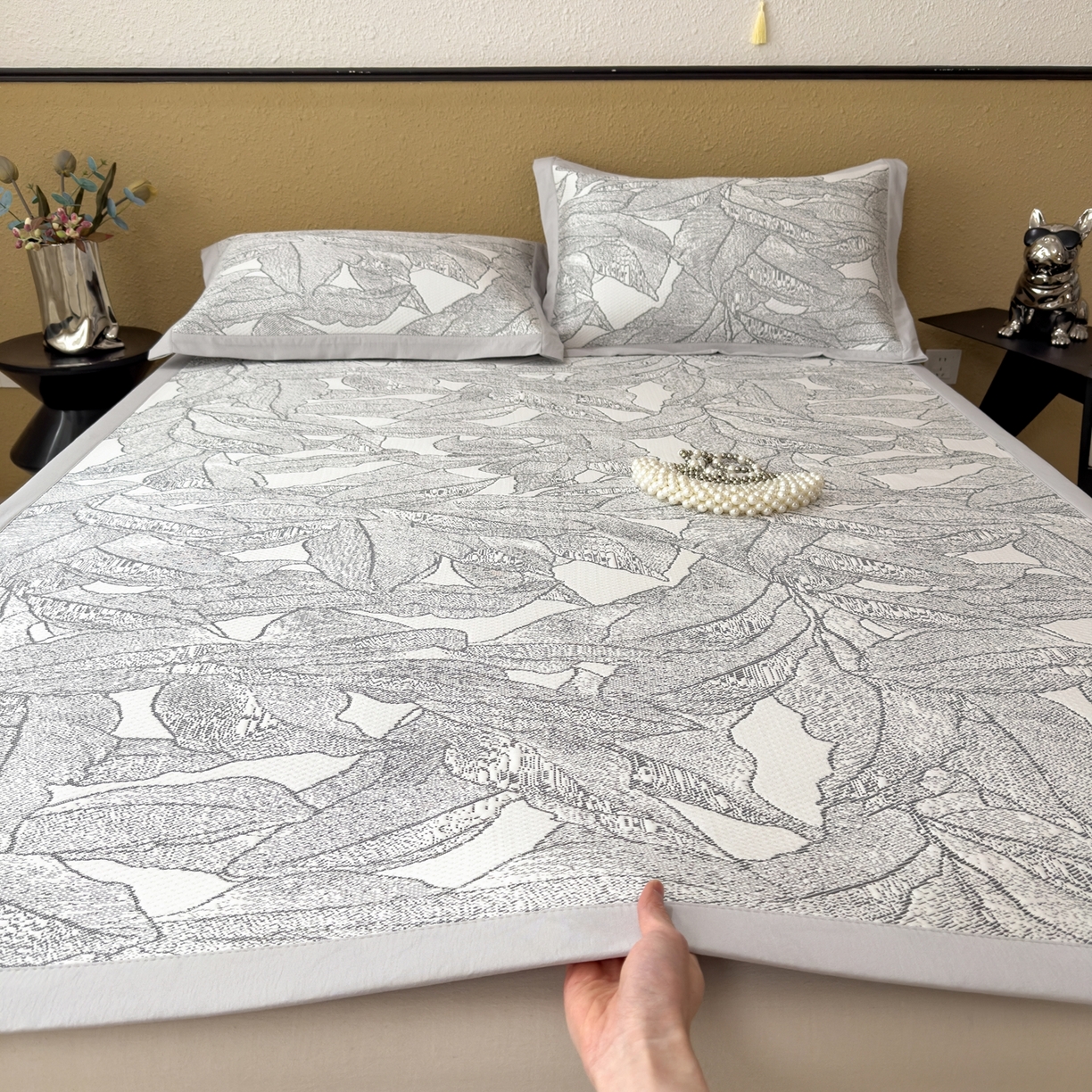 91家纺网 家纺一手货源 找家纺 耀悦家纺 2026年新款乙纶华夫格冰丝凉席床笠款ins风轻奢简约风凉席席子 家大叶大-北欧深灰-床席款