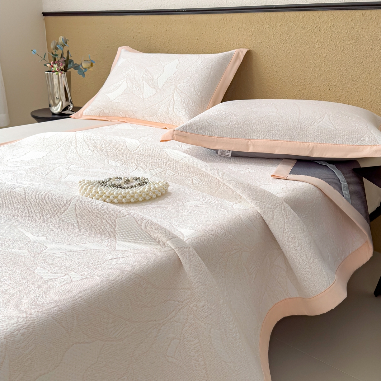 91家纺网 家纺一手货源 找家纺 耀悦家纺 2026年新款乙纶华夫格冰丝凉席床笠款ins风轻奢简约风凉席席子 家大叶大-贝壳粉-床席款