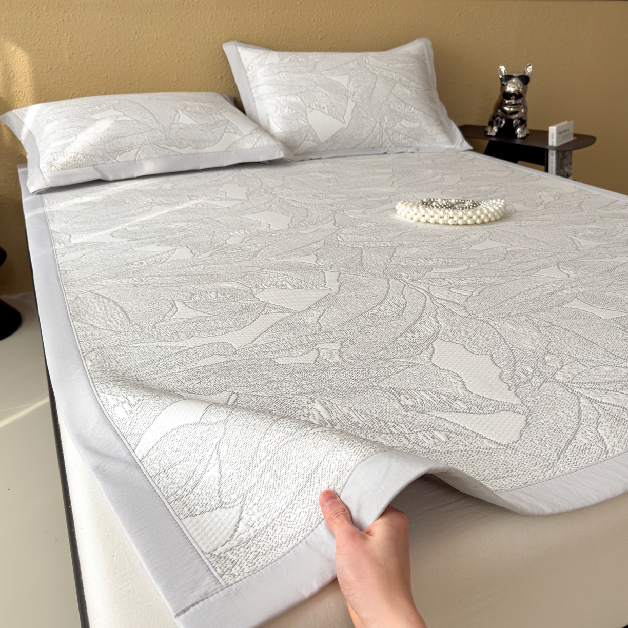 91家纺网 家纺一手货源 找家纺 耀悦家纺 2026年新款乙纶华夫格冰丝凉席床笠款ins风轻奢简约风凉席席子 家大叶大-沥青浅灰-床席款