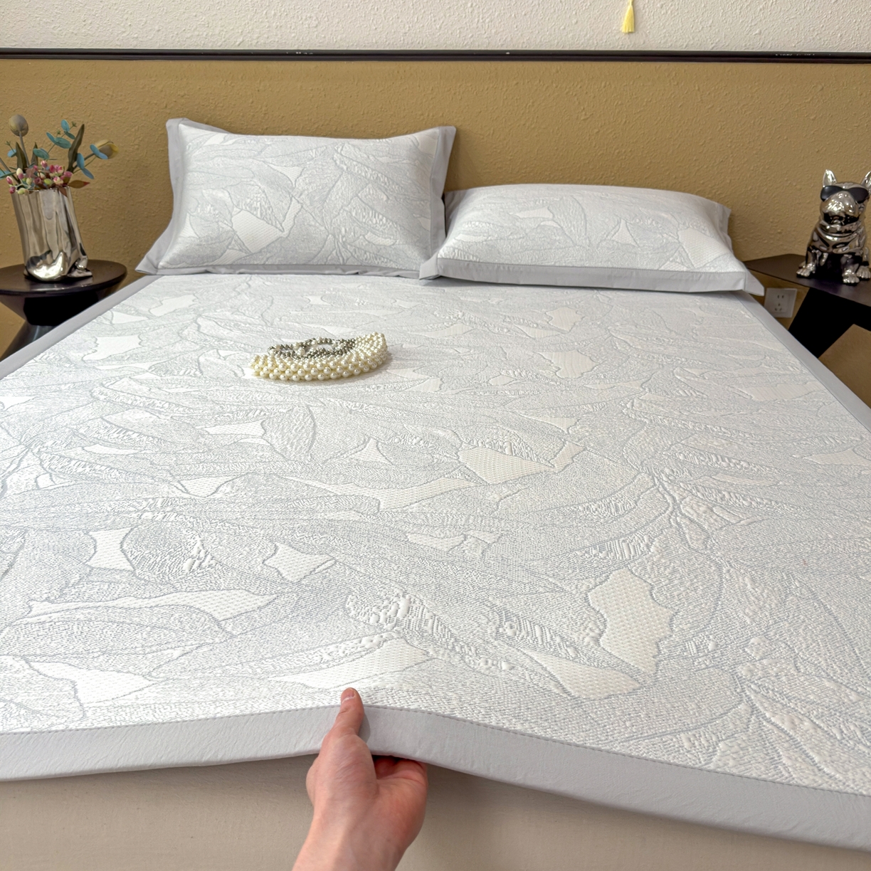 91家纺网 家纺一手货源 找家纺 耀悦家纺 2026年新款乙纶华夫格冰丝凉席床笠款ins风轻奢简约风凉席席子 家大叶大-天空蓝-床席款